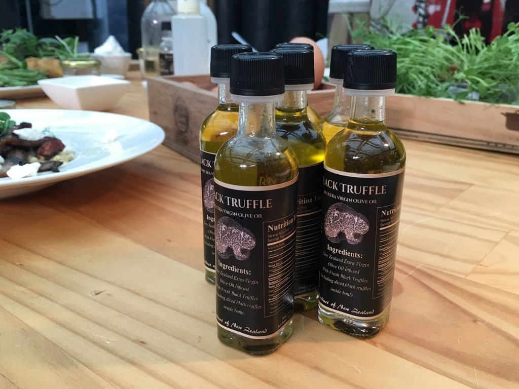 Black Truffle Oil 50ml Bottle Best truffle oil, salt, black truffle